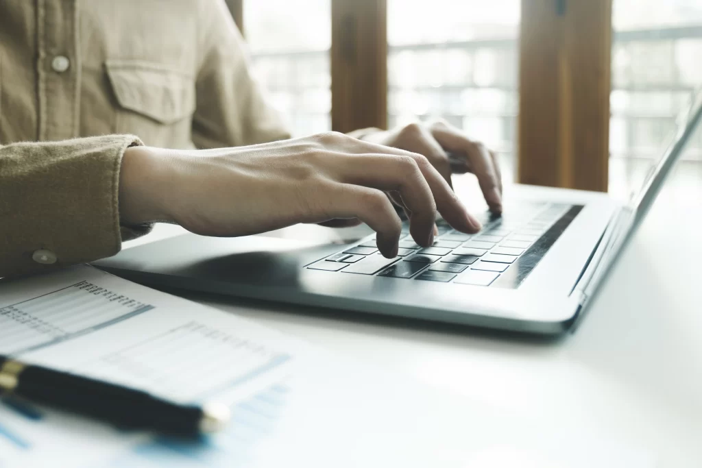 Comunicação Assincrona no Trabalho Híbrido - Blog IPNET Comunicação Assíncrona no Trabalho Híbrido - Blog IPNET